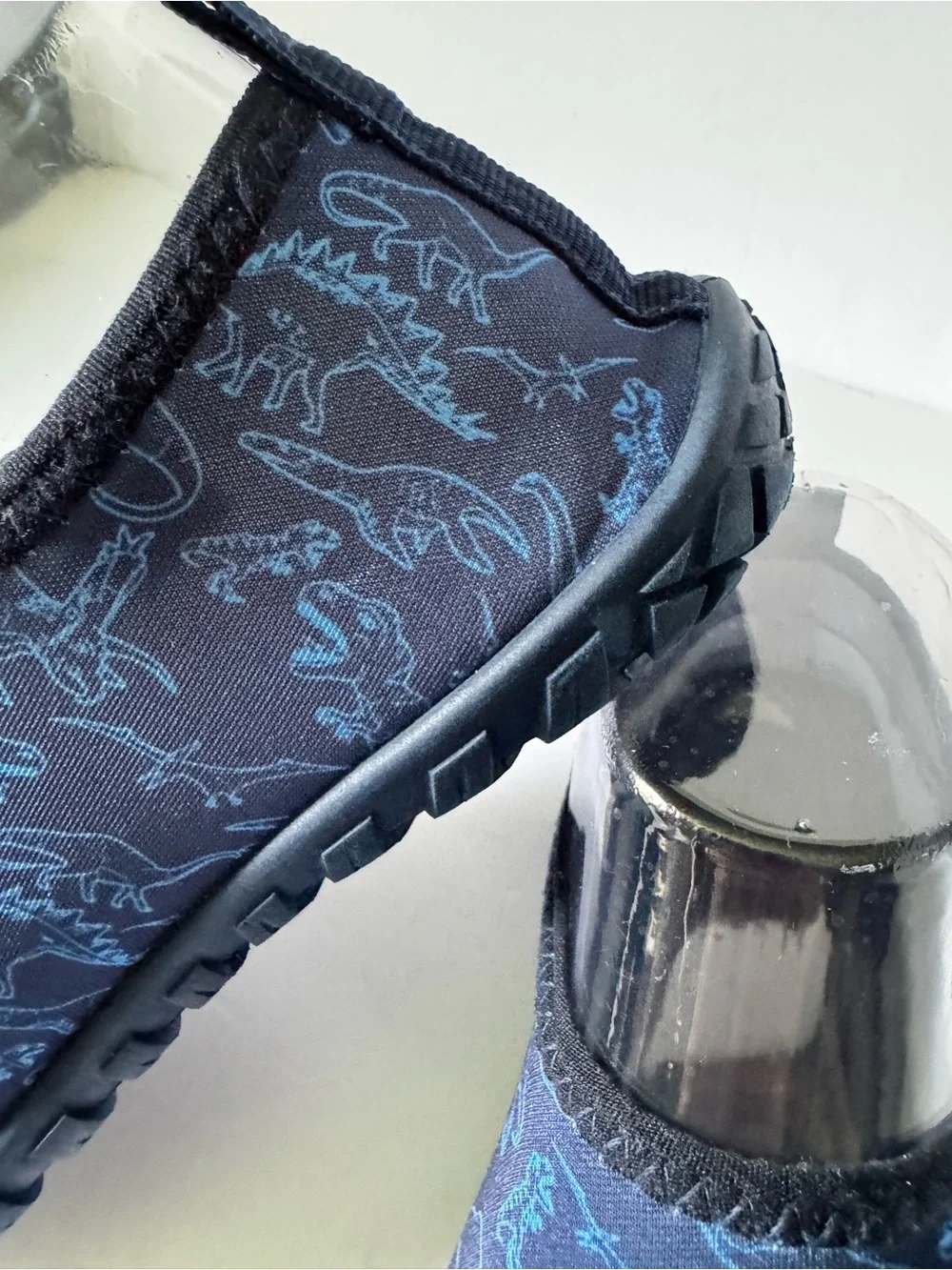 Racqua Water Shoes Kids Size 5.5 Blue Dinosaur Print Aqua Sock Swim Beach Pool